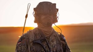 Bundeswehrsoldaten bei einem militärischen Appell in Deutschland